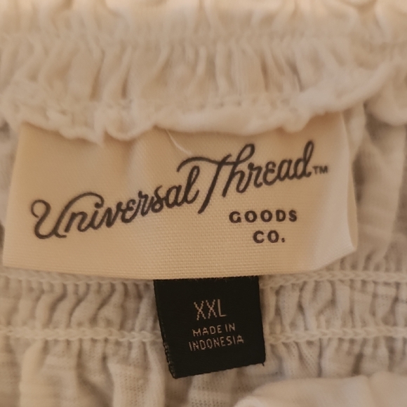 Universal Thread White Smocked Ruffle Tank - Picture 2 of 4